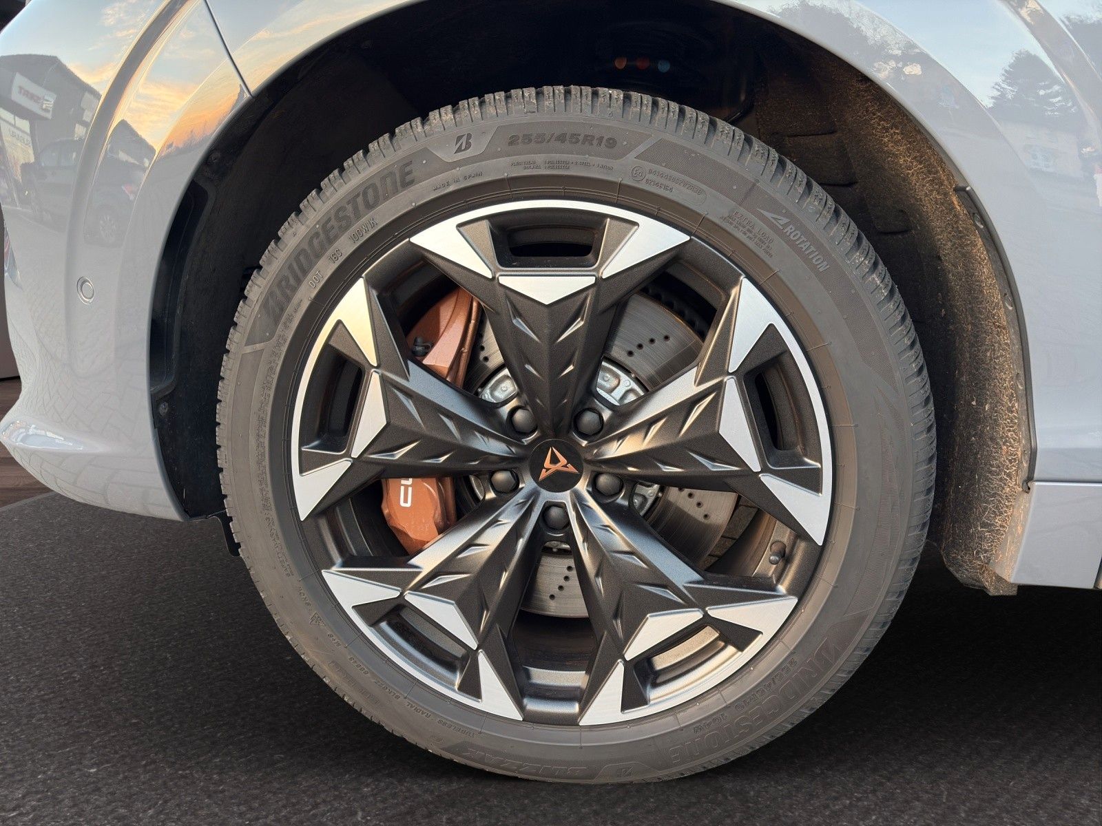 Fahrzeugabbildung CUPRA Terramar 2.0 TSI DSG MATRIX/DCC/AKEBONO/ACC/LHZ