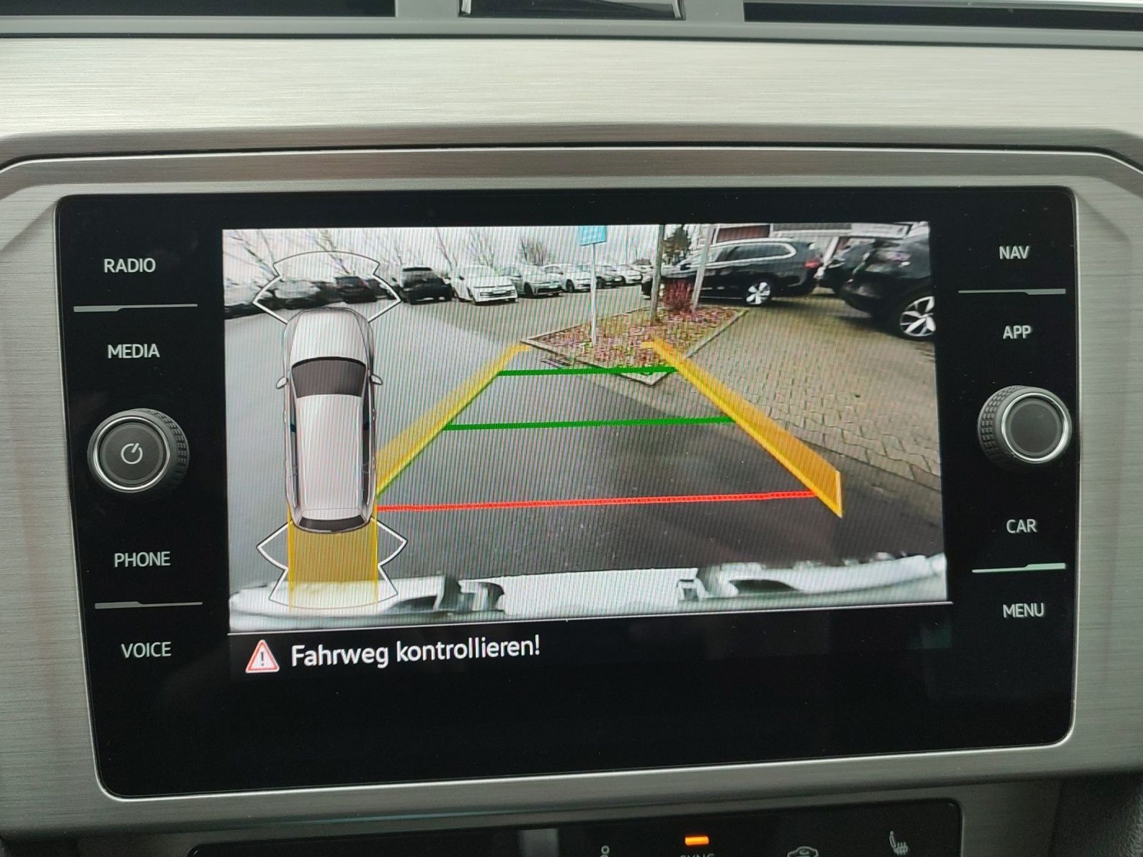 Volkswagen Passat Variant - Bild 18