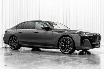 BMW 760 - 6