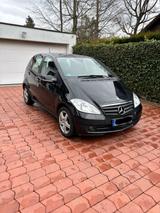 Mercedes-Benz A150 W169 Klima|2.Hand|Autom... - Mercedes-Benz A 150 in Wiesbaden