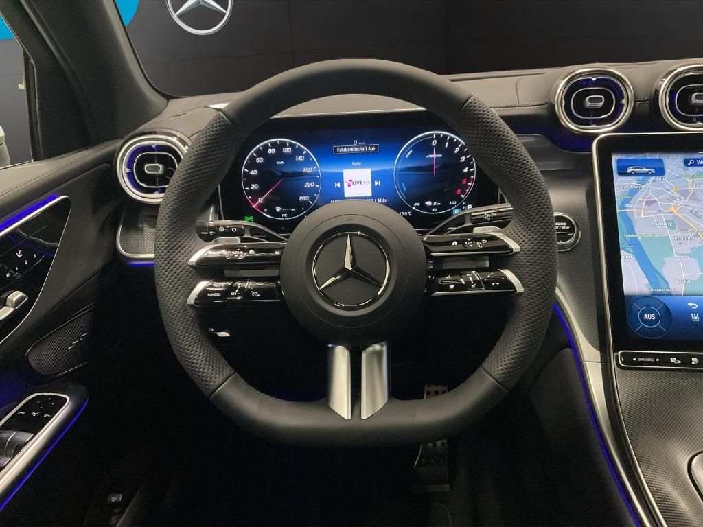 Mercedes-Benz GLC 300 de 4M EDITION AMG PANO DISTRONIC 360°AHK foto 9