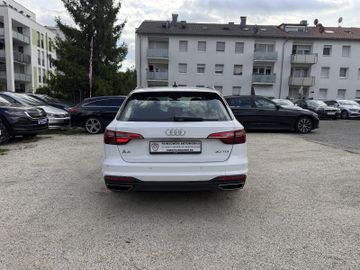 Audi A4 - 4