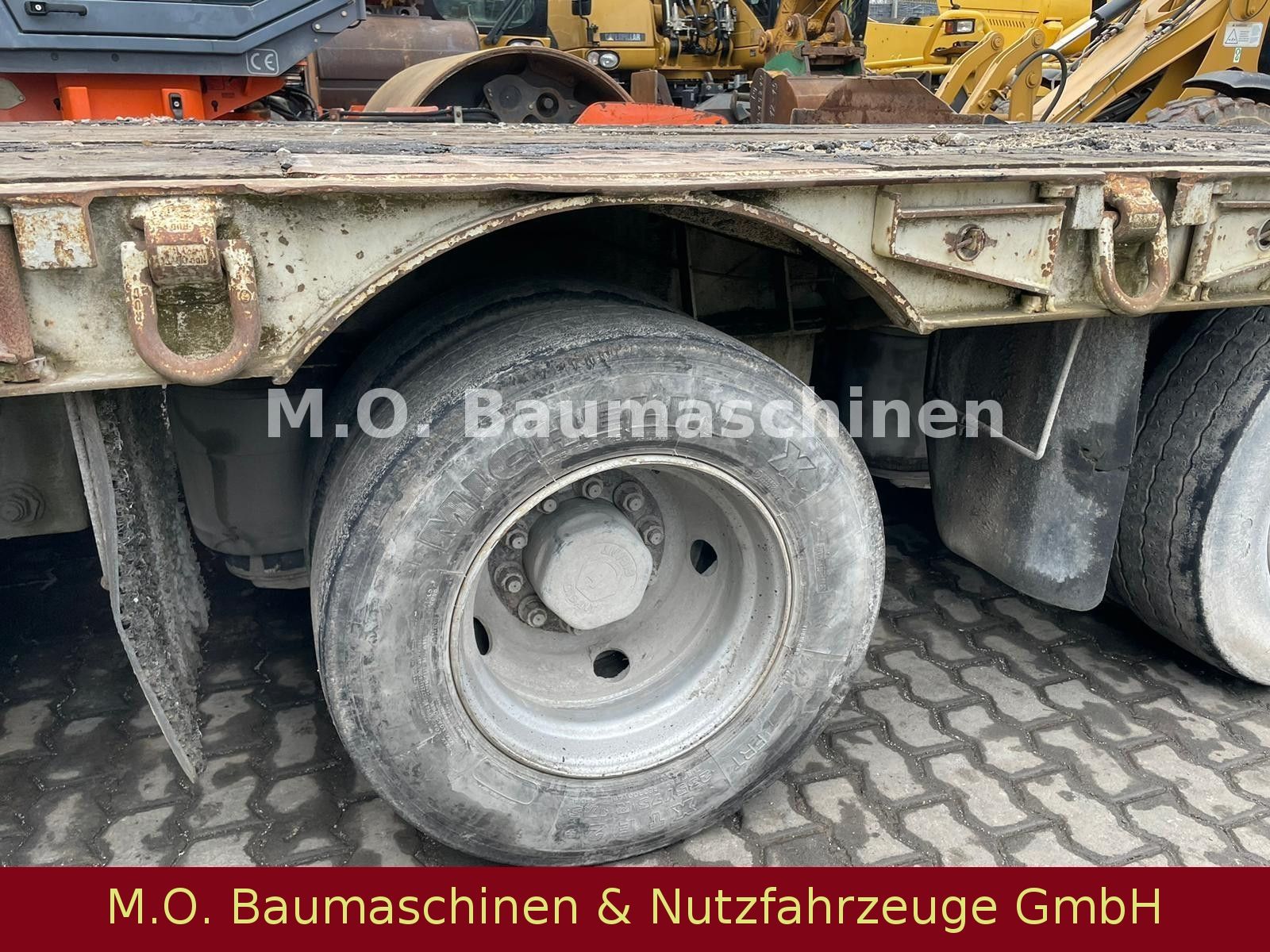 Fahrzeugabbildung Andere ACTM S38315CHC/ hydr. Rampen / Luftgefedert/34t
