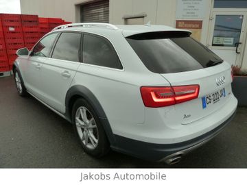 Audi A6 Allroad - 11