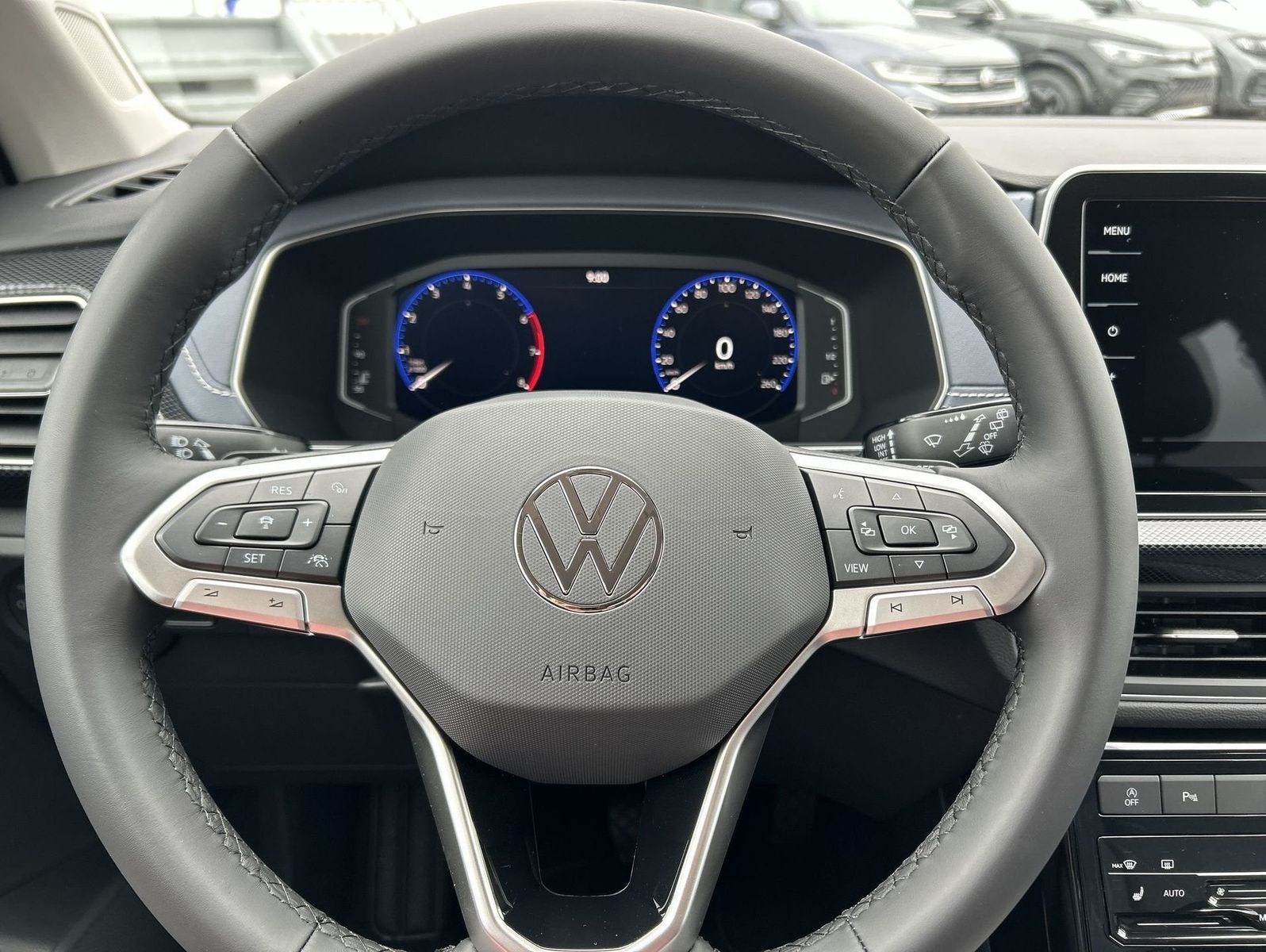 Volkswagen T-Cross - Bild 10