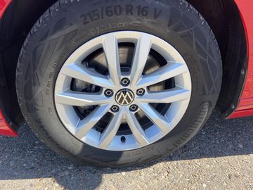 Volkswagen Passat Variant - 8