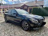 Mercedes-Benz C 300 C-Klasse T-Modell C 300 d 4Matic Burmester - Mercedes-Benz C 300 in Bremen