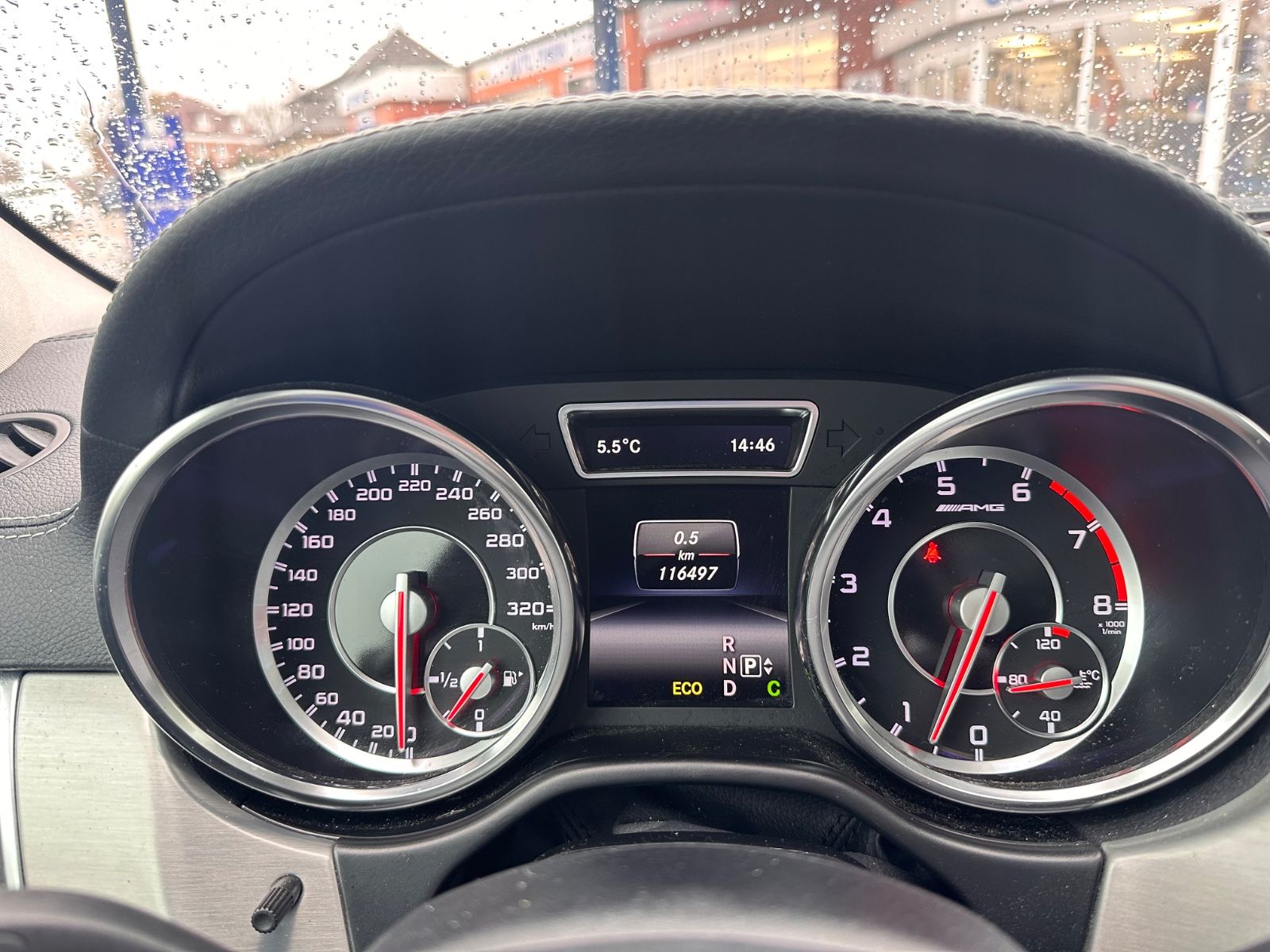 Fahrzeugabbildung Mercedes-Benz ML 63 AMG 4M Perform/AHK/Pano/Nachtsicht/21"/ACC