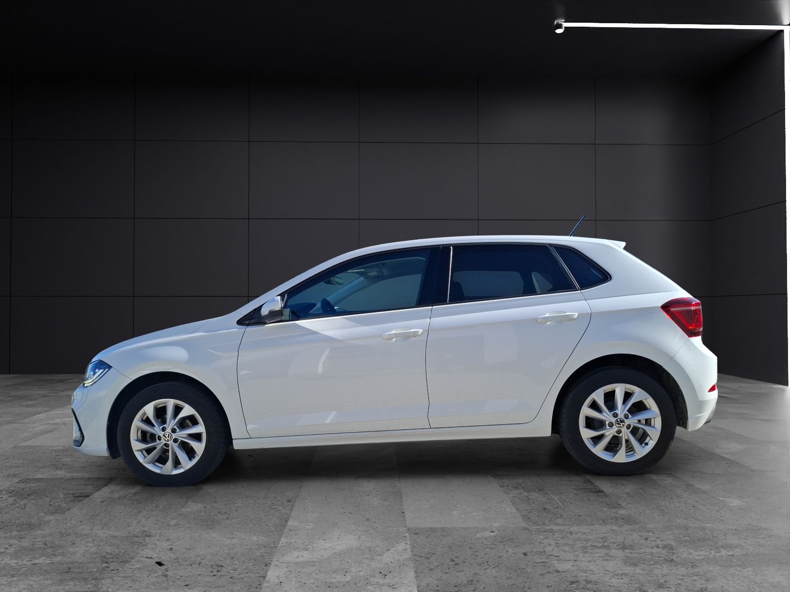 Fahrzeugabbildung Volkswagen Polo TSI Style Matrix Navi AID PDC SH LM