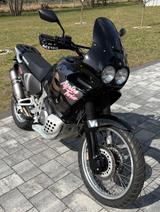 Honda Africa Twin XRV750 RD07 - HONDA XRV AFRICA TWIN