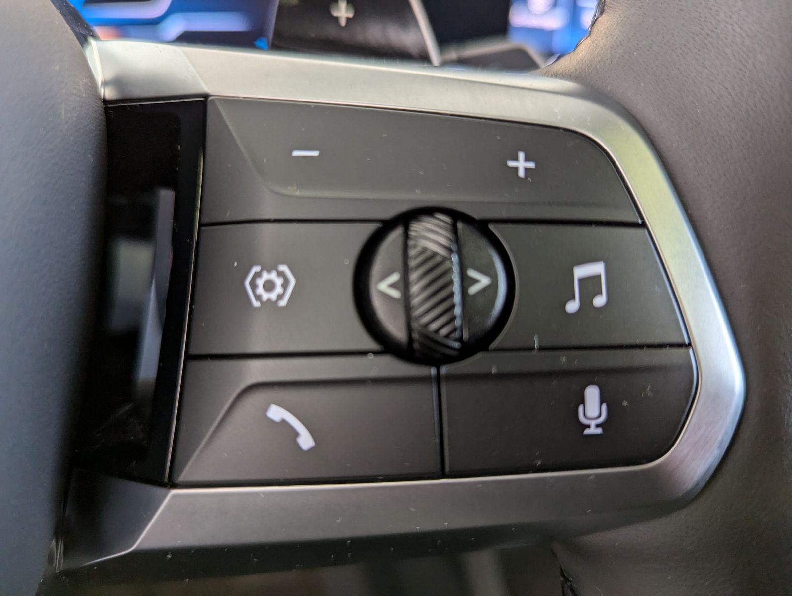 BMW 118 d M-Sport Pano HUD Innovations-Paket 360 AHK - Image 23