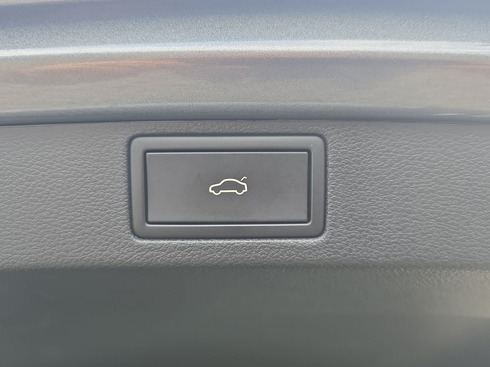 Fahrzeugabbildung SKODA Scala Drive 1.0 TSI DSG ACC  Matrix LED RFK Keyl