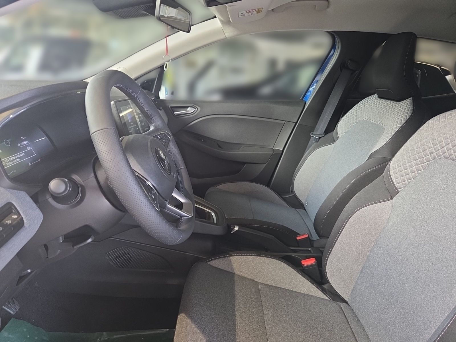 Fahrzeugabbildung Mitsubishi Colt Plus 90 PS *Schwenkbare AHK*DAB*SITZHZG*