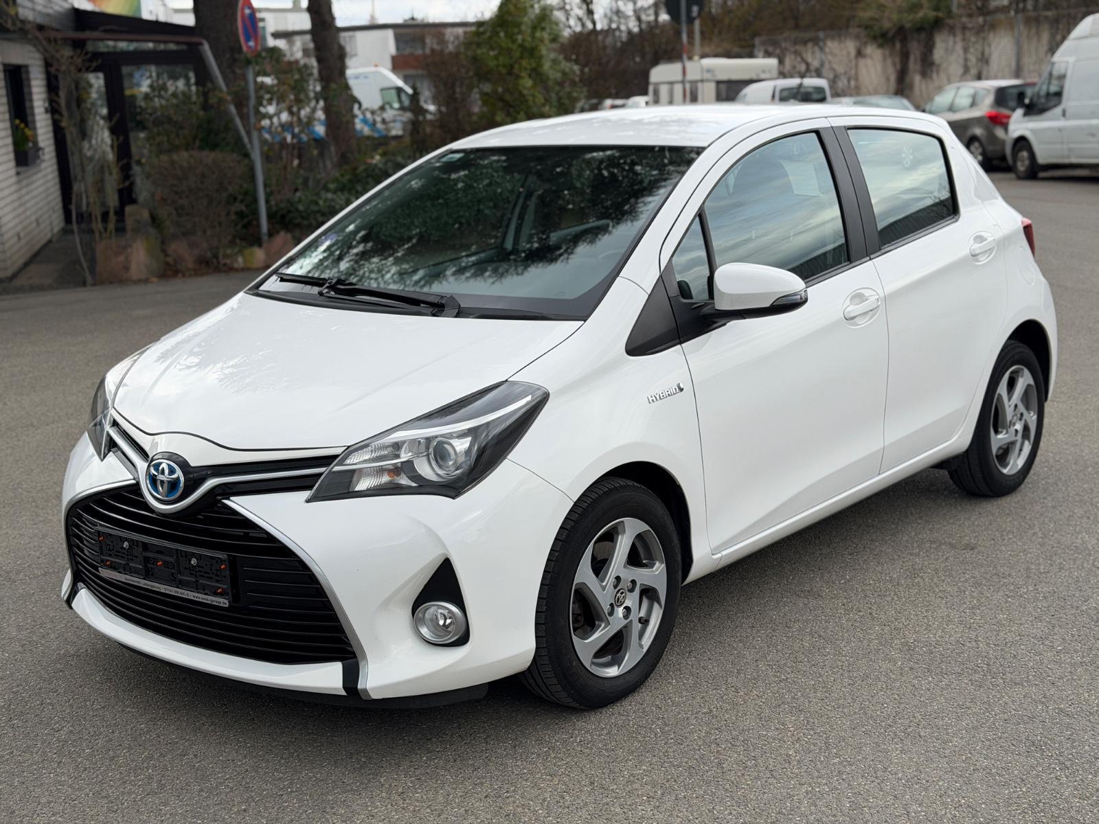 Toyota Yaris Comfort Hybrid 1.5 Klima R-Kam