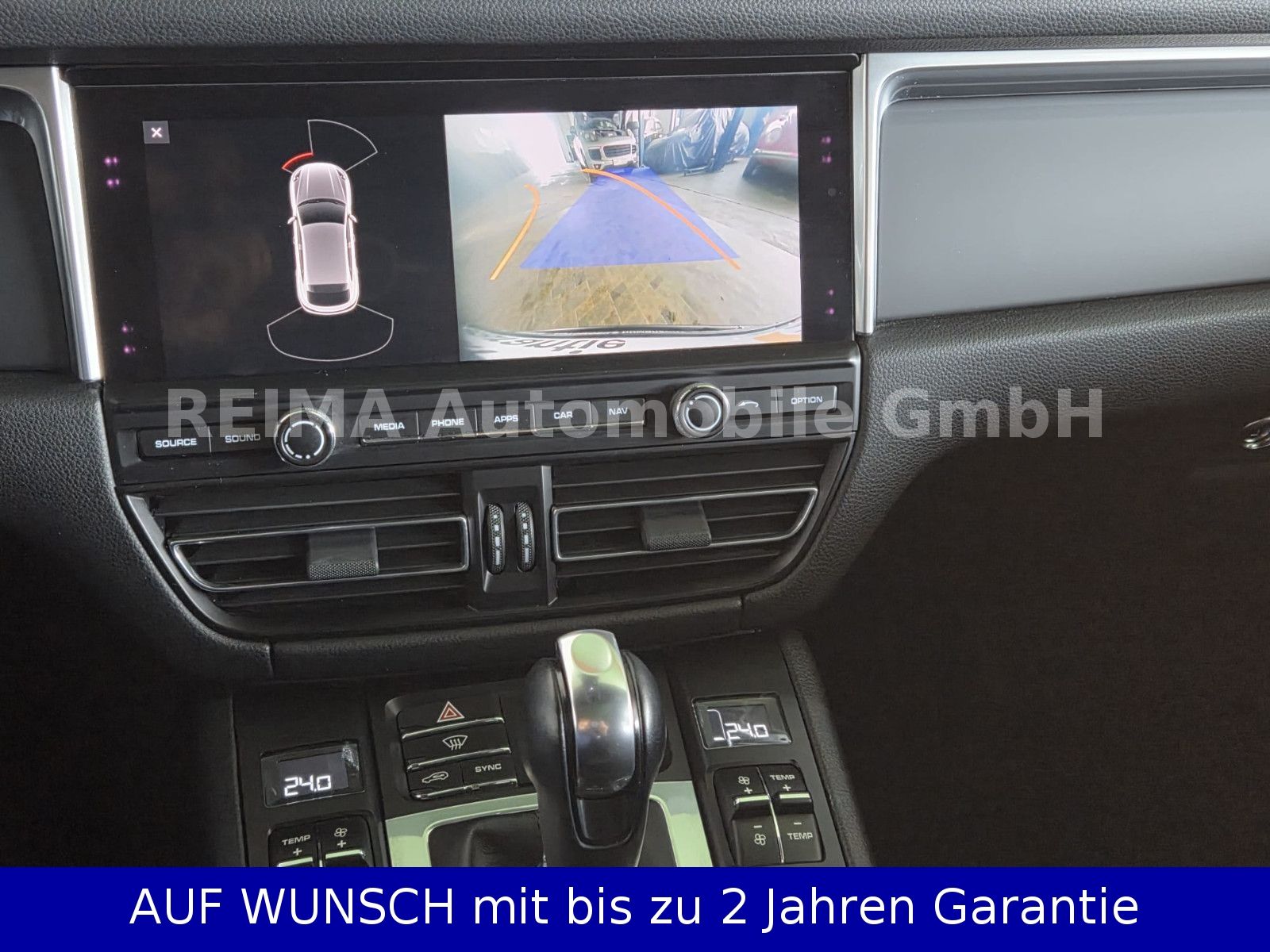 Fahrzeugabbildung Porsche Macan 2,0i, , LED, Standheizung, Luft, Pano
