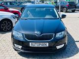 Skoda Octavia Lim. Ambition *1.HAND*DSG*PDC* - Skoda Octavia Gebrauchtwagen in Lübeck