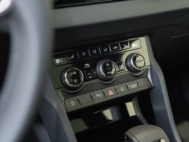 Karoq 2.0 TSI Sportline DSG 4x4 AHK+PANO+MATRIX