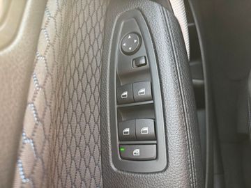 BMW 118i M Sport Shadow Line LED Navi Klima SHZ