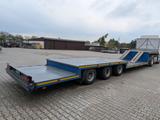 Orten low bed semi trailer. transport machines, truck - Orten LKWs