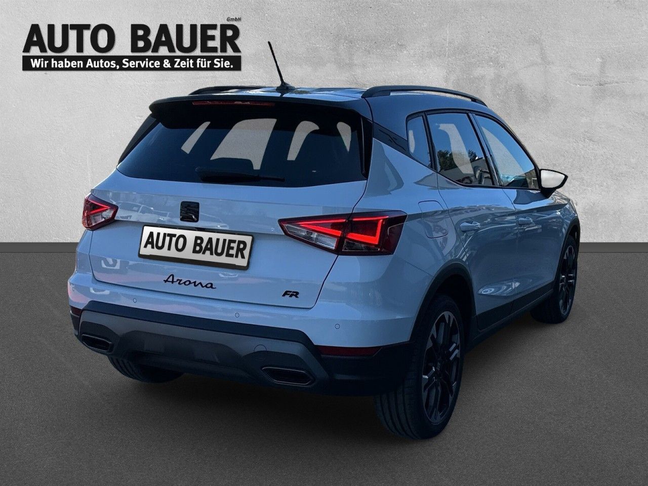 Fahrzeugabbildung SEAT Arona FR Black Edition 1.5 TSI 150 PS DSG - mit KI generiert/bearbeitet