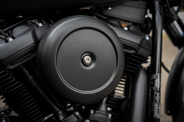 Fahrzeugabbildung Harley-Davidson SOFTAIL STANDARD FXST MY23  - HD KIEL UMBAU -