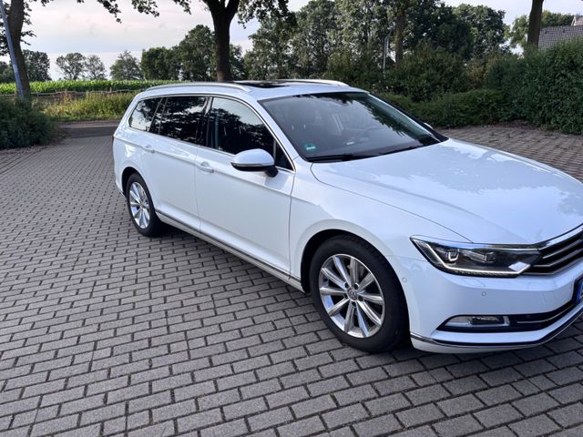 VW Passat 2.0 TDI/DSG/AHK/Standh/Panor./Schiebed.