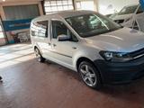 Volkswagen Caddy PKW Maxi 1.4TSI 125PS 6-G*NAVI*AHK*7-SITZE - VW Caddy Gebrauchtwagen in Berlin