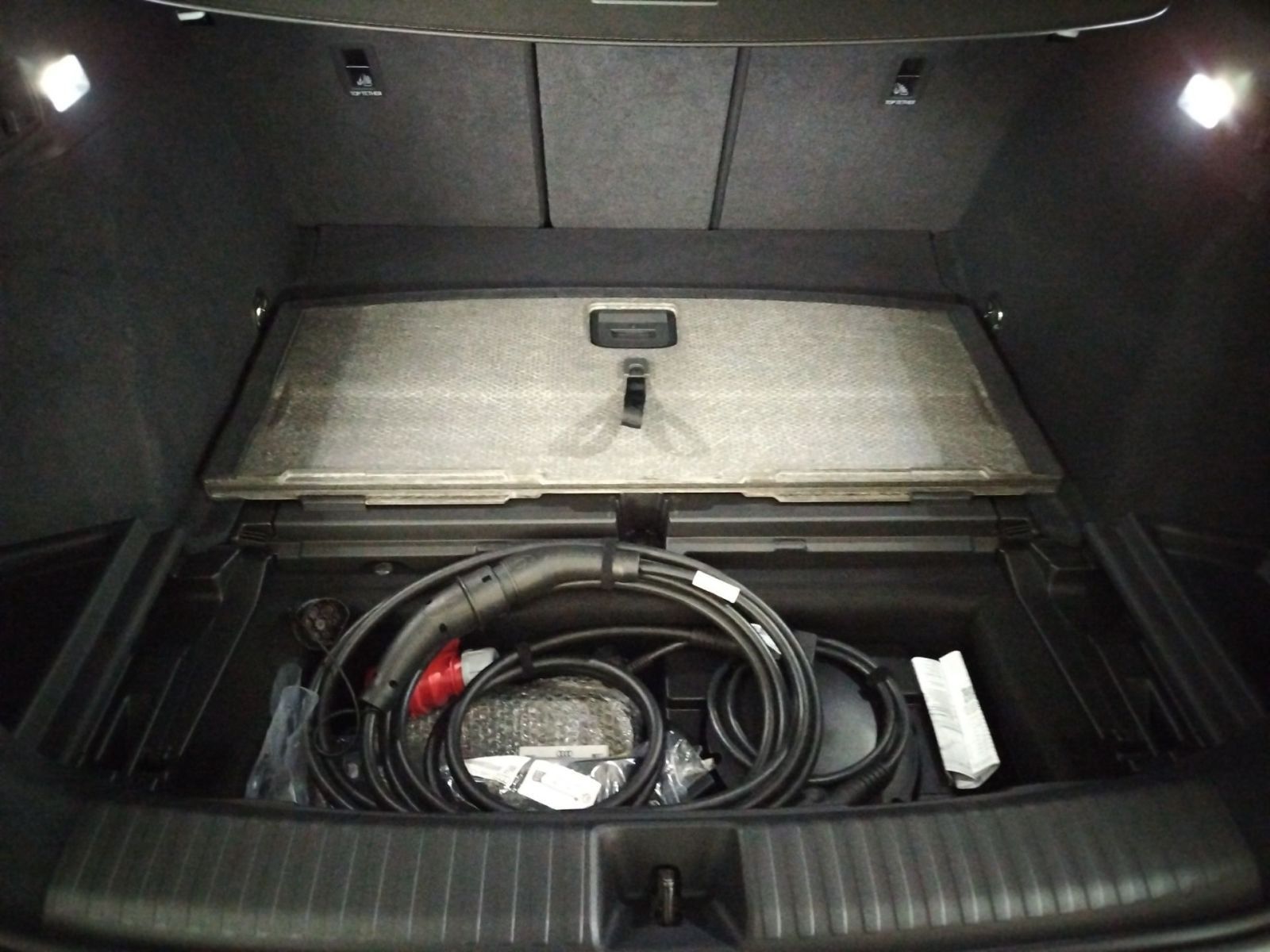 Audi Q6 e-tron - Bild 14