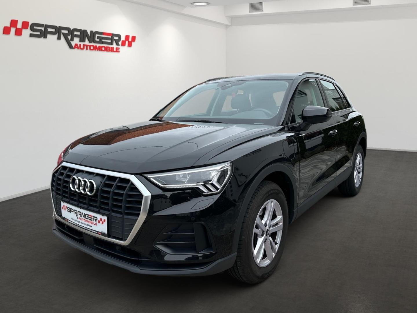Audi Q3 45 TFSIe*PHEV*NAVI*LED*AHK*Virt.Cockpit*