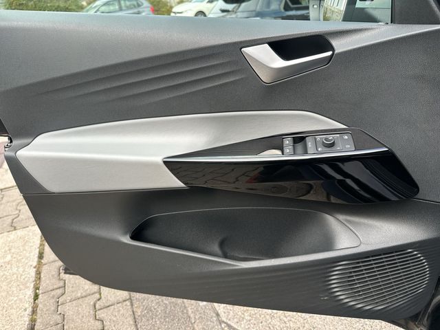 Volkswagen ID.3 Pro Performance Wäpump Keyless Rkam Pano Ma