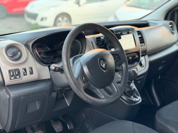 Renault Trafic - 9