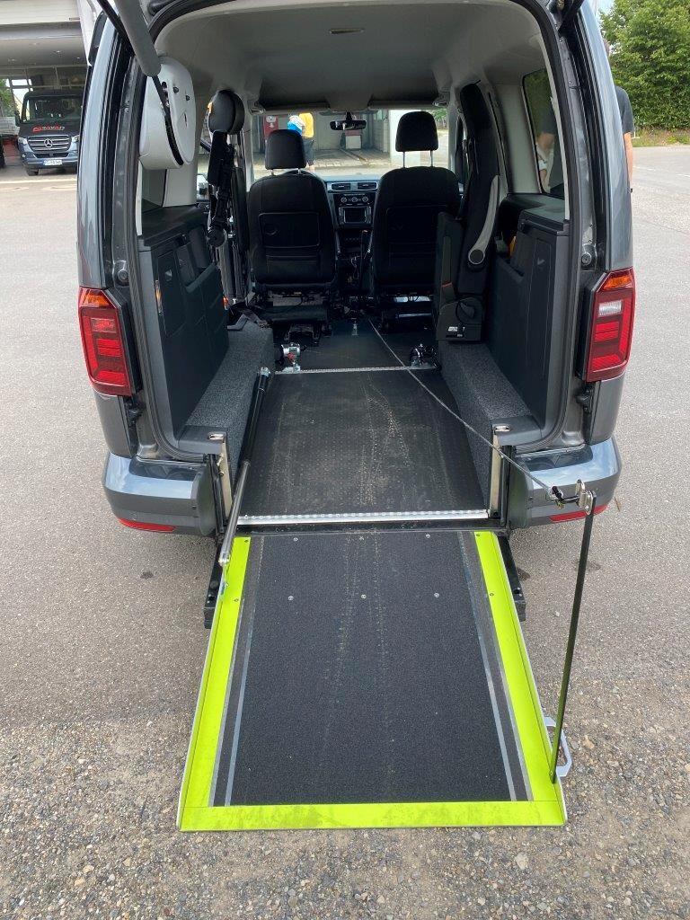 Volkswagen Caddy Maxi Highline, rollstuhlgerecht