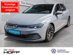 Volkswagen Golf VIII 1.5 TSI Life Navi Klima LED Einparkhil