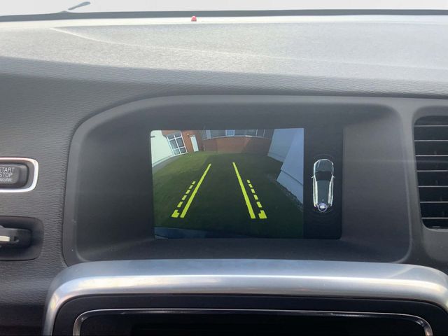V 60 D4 Momentum RFK,PANO,SHZ,BI-XENON KLIMA NAV