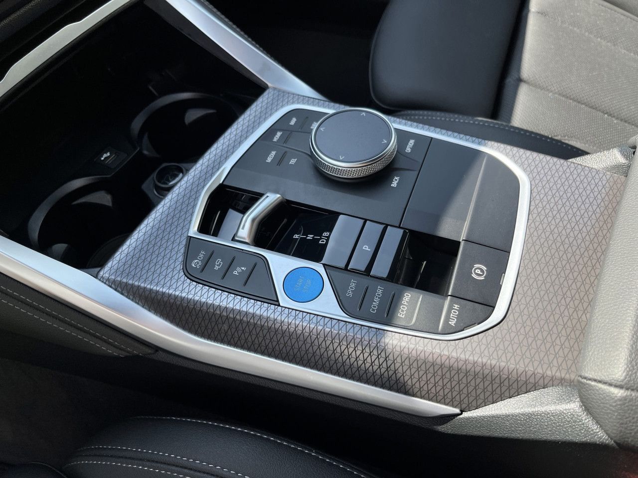 BMW i4 - Bild 12