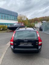 Volvo V50 Kombi 2.0 D Summum - Volvo V50 mit Diesel-Antrieb