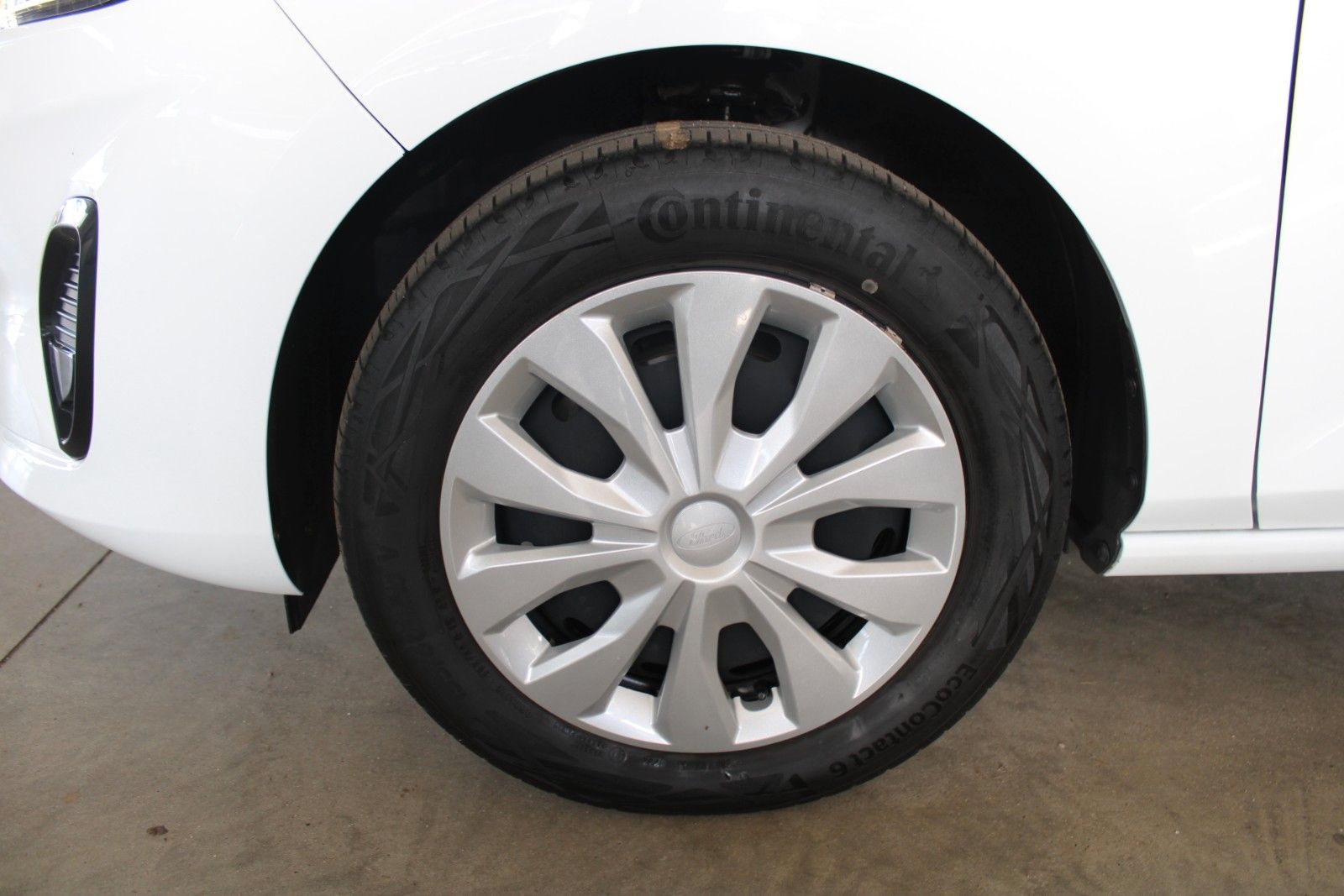 Fahrzeugabbildung Ford Fiesta Cool&Connect 5-trg KLIMA LED WinterPaket