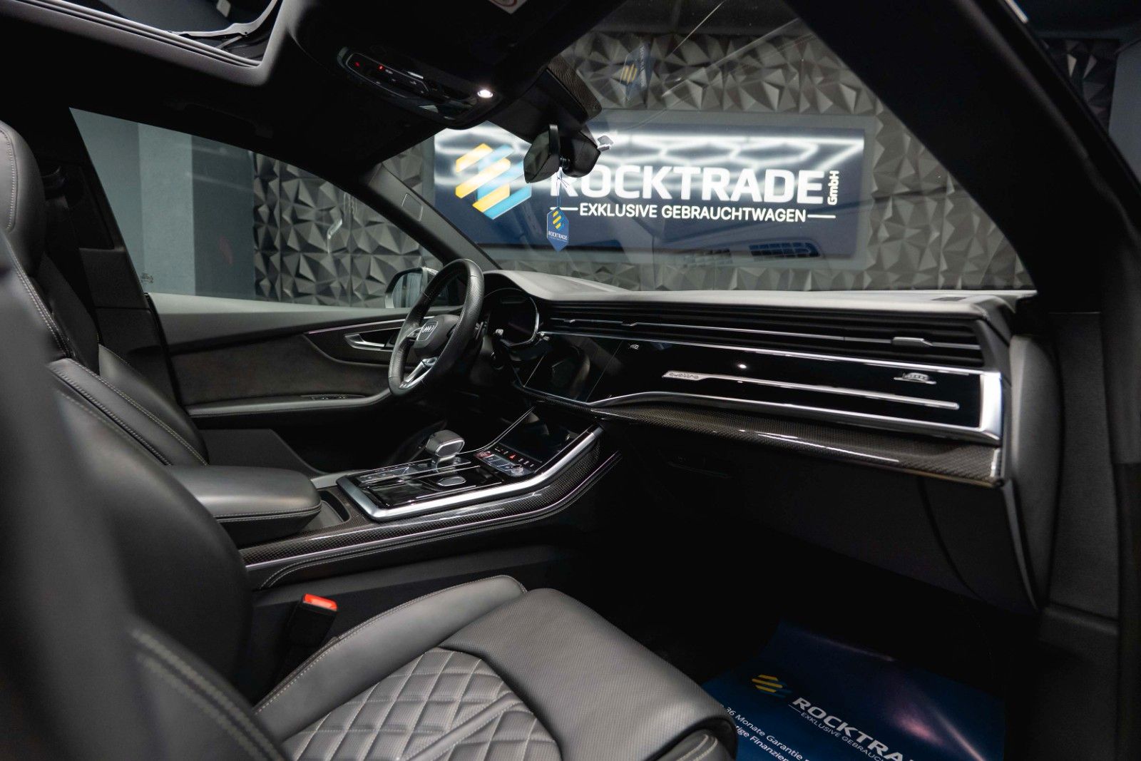 Fahrzeugabbildung Audi SQ8 4.0 TDI quattro Black Design | Full Option