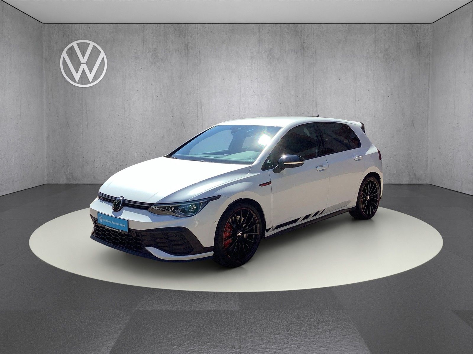Volkswagen Golf VIII GTI Clubsport 2.0 TSI DSG foto 2