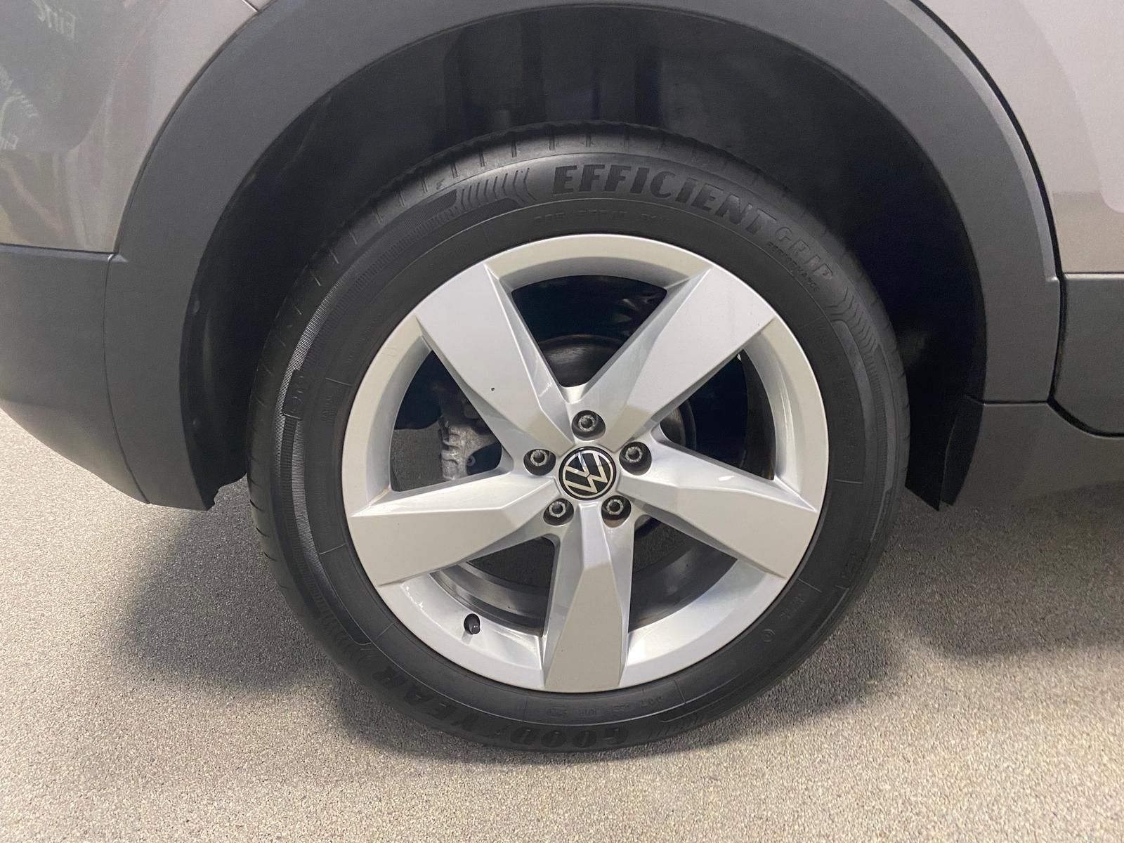 Fahrzeugabbildung Volkswagen T-Cross 1.0 TSI Style APP+KLIMA+ACC+RFK+PDC+NAVI