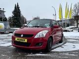 Suzuki Swift Comfort+ mit Schiebedach - Suzuki Swift: Rot