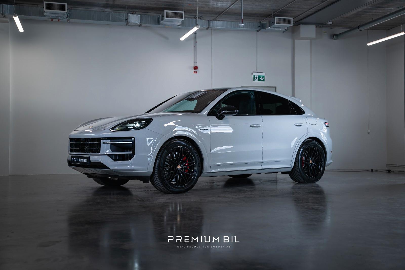 Porsche Cayenne Coupe S E-Hybrid / 519PS / 75 YEARS