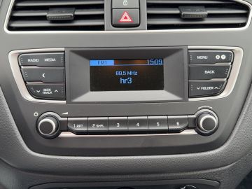Hyundai i20 Select 1.2 °Klima°Radio°USB°ZV°