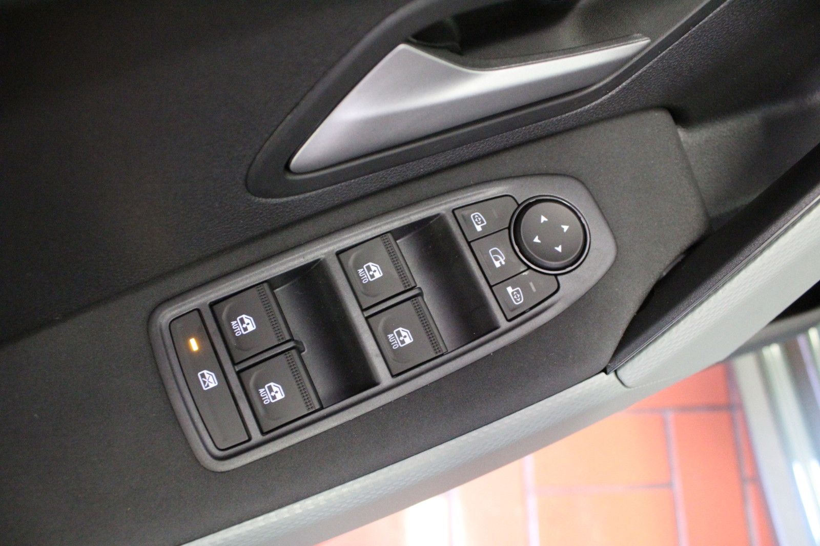 Fahrzeugabbildung Dacia Duster hybrid 155 Extreme *City-*Technik-*Winter