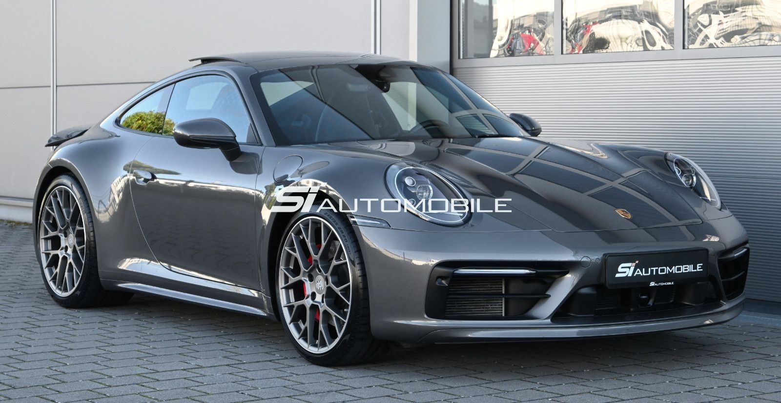 Fahrzeugabbildung Porsche 911 992 Carrera 4S Coupé °SPORT DESIGN°ACC°BOSE°