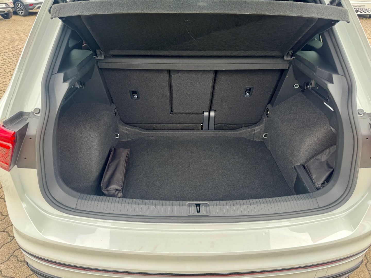 Tiguan 2.0 R-Line TSI OPF 4MOTION Black Style