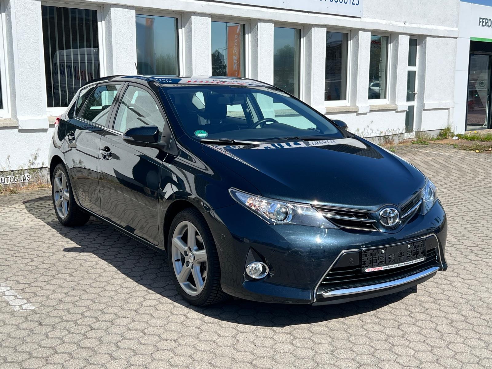 Toyota Auris Start Edition 1.6 SERVICE & HU NEU