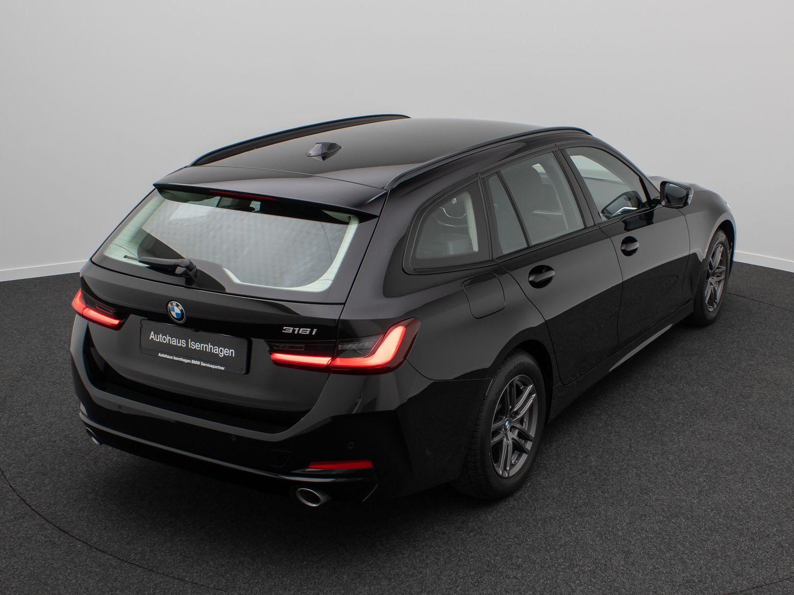 Fahrzeugabbildung BMW 318i Widscreen DAB Alarm Kamera CockpitPlus
