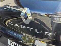 Fahrzeugabbildung Captur II Evolution 1.3 TCe 140 EDC Mild-Hybrid