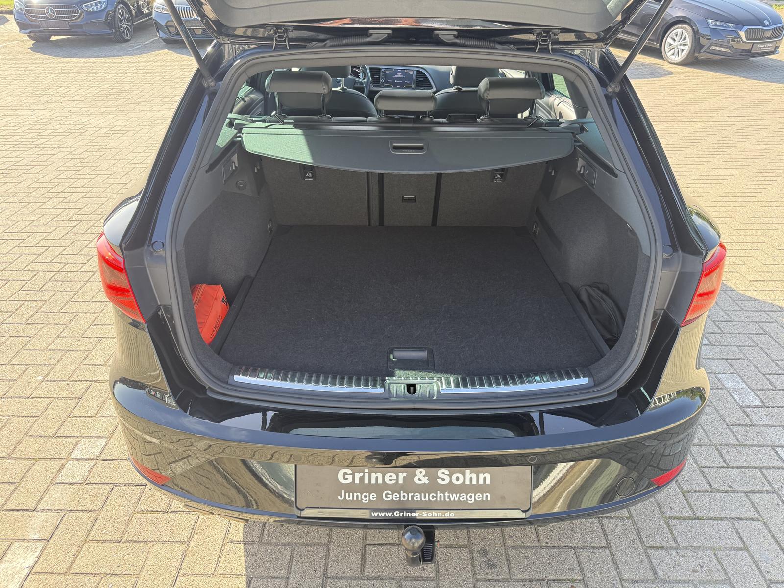 SEAT Leon Xcellencen,Virtual,Pano,R-Kamera,AHK,Beats, миниатюра 12